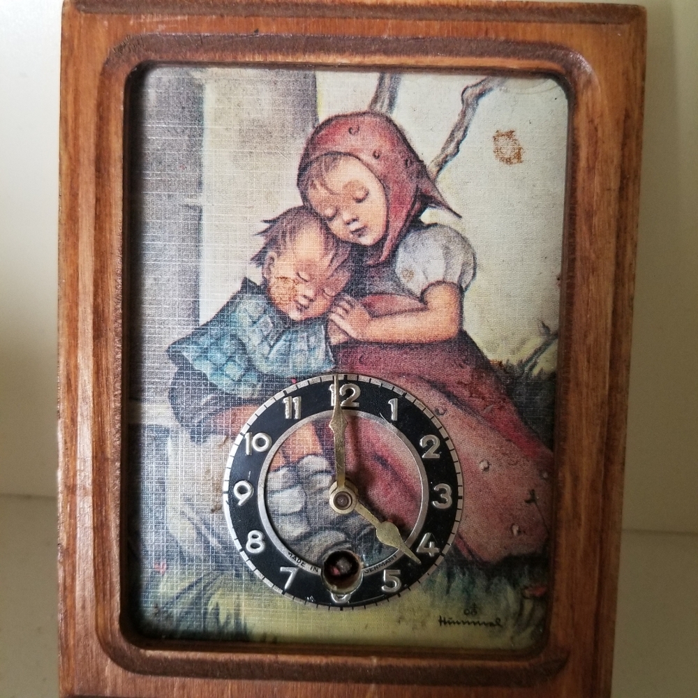 Vintage Small Hummel Clock